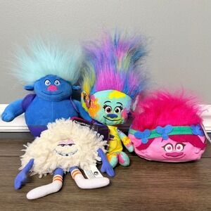 DreamWorks Trolls World Tour Plush Toys Lot of 4 Biggie Cloud Guy Harper Poppy